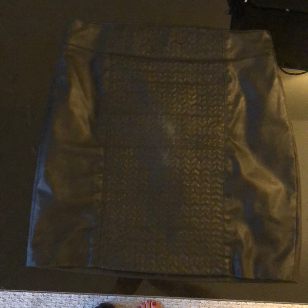 Mini black leather skirt *BUNDLE*